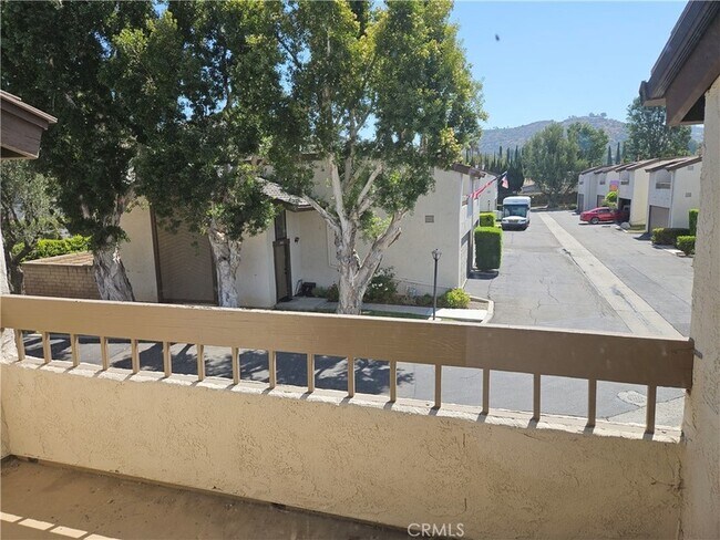 Building Photo - 19072 E Country Hollow