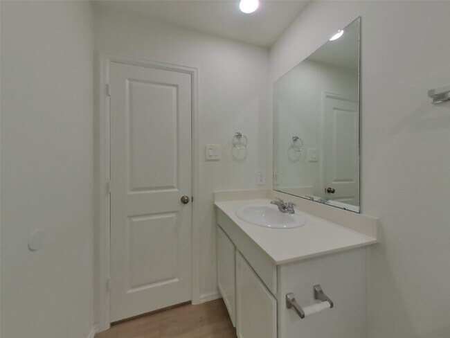 Building Photo - 17122 Quaking Aspen Ln