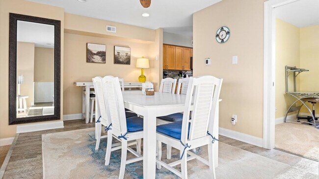 Building Photo - 224 Boardwalk-SI ID1309012P