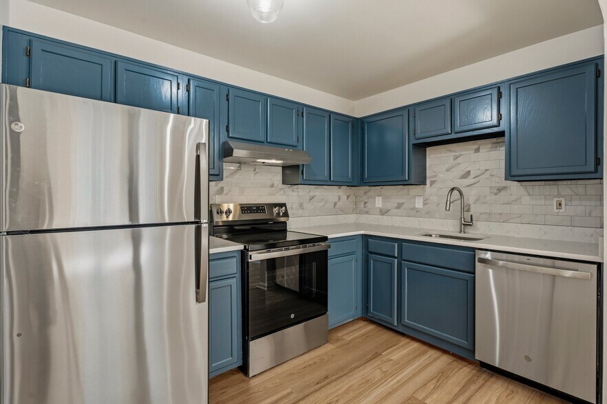 Building Photo - 11640 Pleasant Meadow Dr