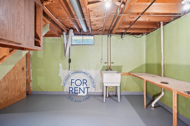 Building Photo - 3717 Larchmont St