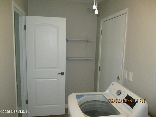 Building Photo - 5437 Co Rd 218