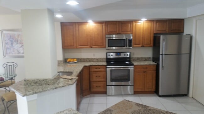 Building Photo - 2800 N Hwy A1A