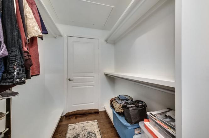 Building Photo - 320 Old Hickory Blvd