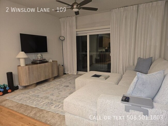 Building Photo - 2 Winslow Ln