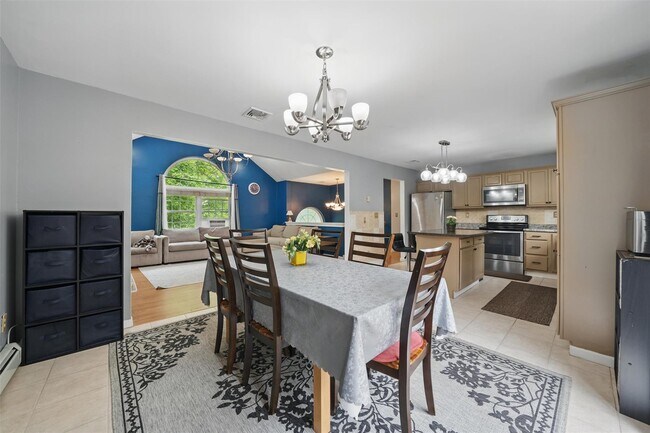 Building Photo - 2067 NY-211