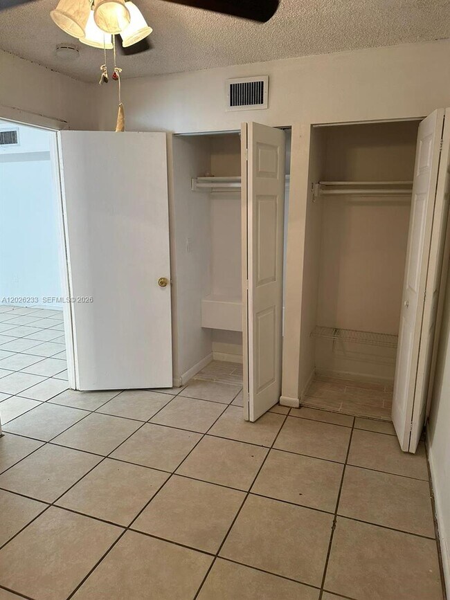 Building Photo - 8420 SW 133rd Avenue Rd