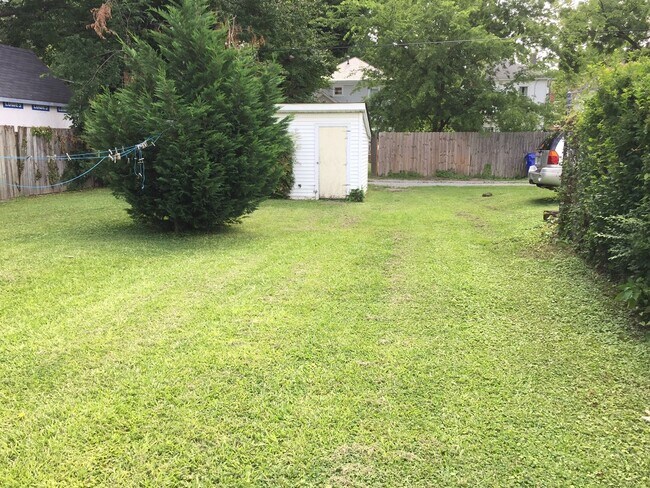 Building Photo - McCarty_Broad St Duplex_505-507