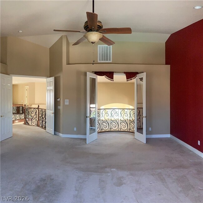 Building Photo - 10660 Lago Cantini St
