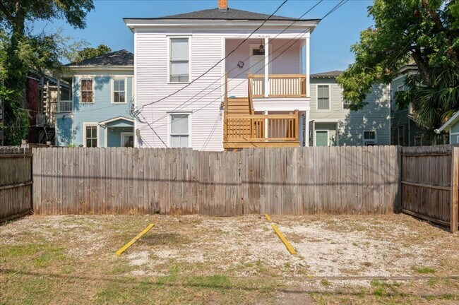 Building Photo - Move-In Special: $300 Off First Month if You Move by March 31, 2026!