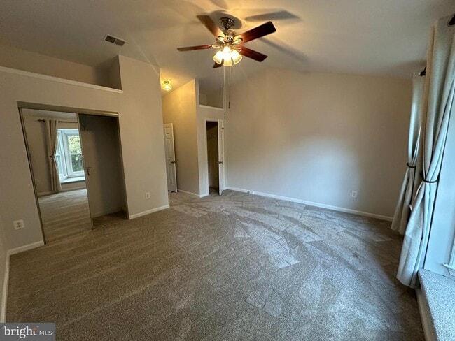 Building Photo - 5831 Norham Dr