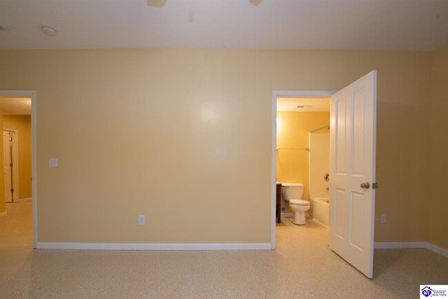 Building Photo - 243 Emmaus Cir