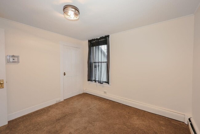 Building Photo - 3 Clark Rd