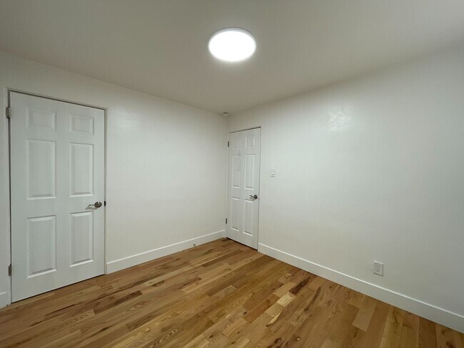 Building Photo - 762 Vrain St