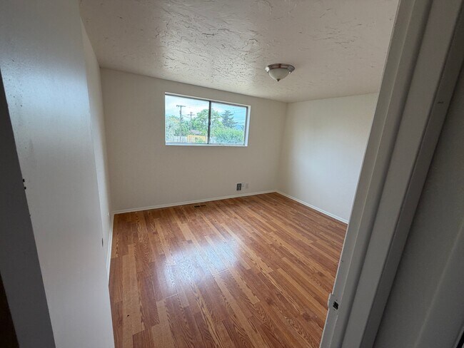 Building Photo - 3573 S 6545 W