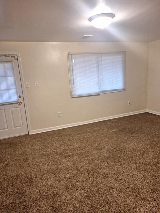 Building Photo - 4332 Thistlewood Terrace