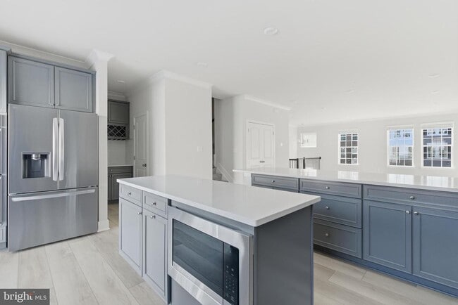 Building Photo - 1715 Water Xing Rd