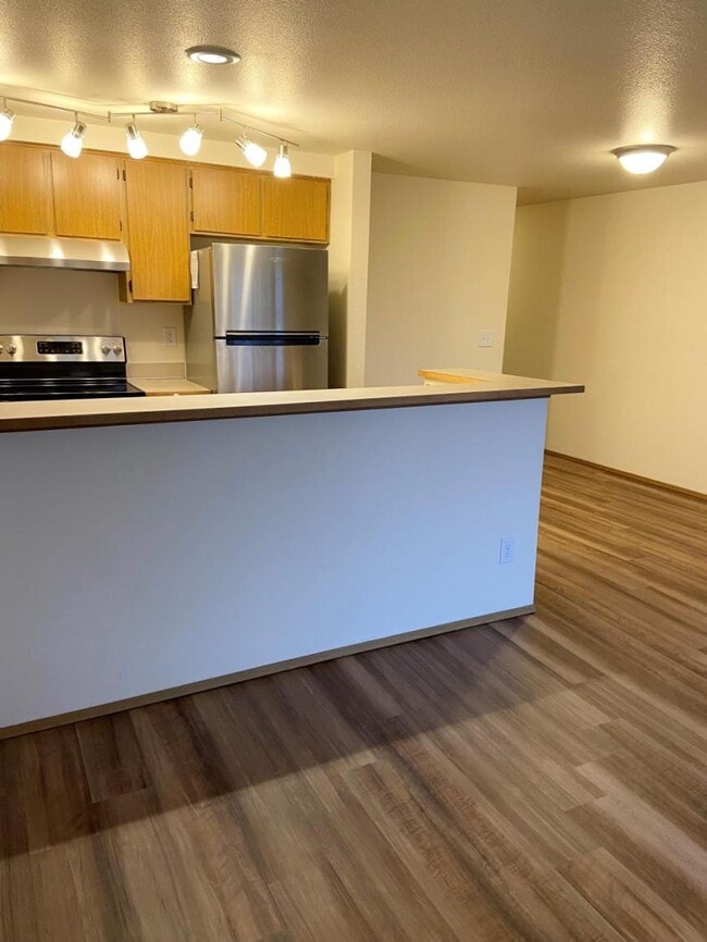 Building Photo - 2 bedroom in Seattle WA 98103