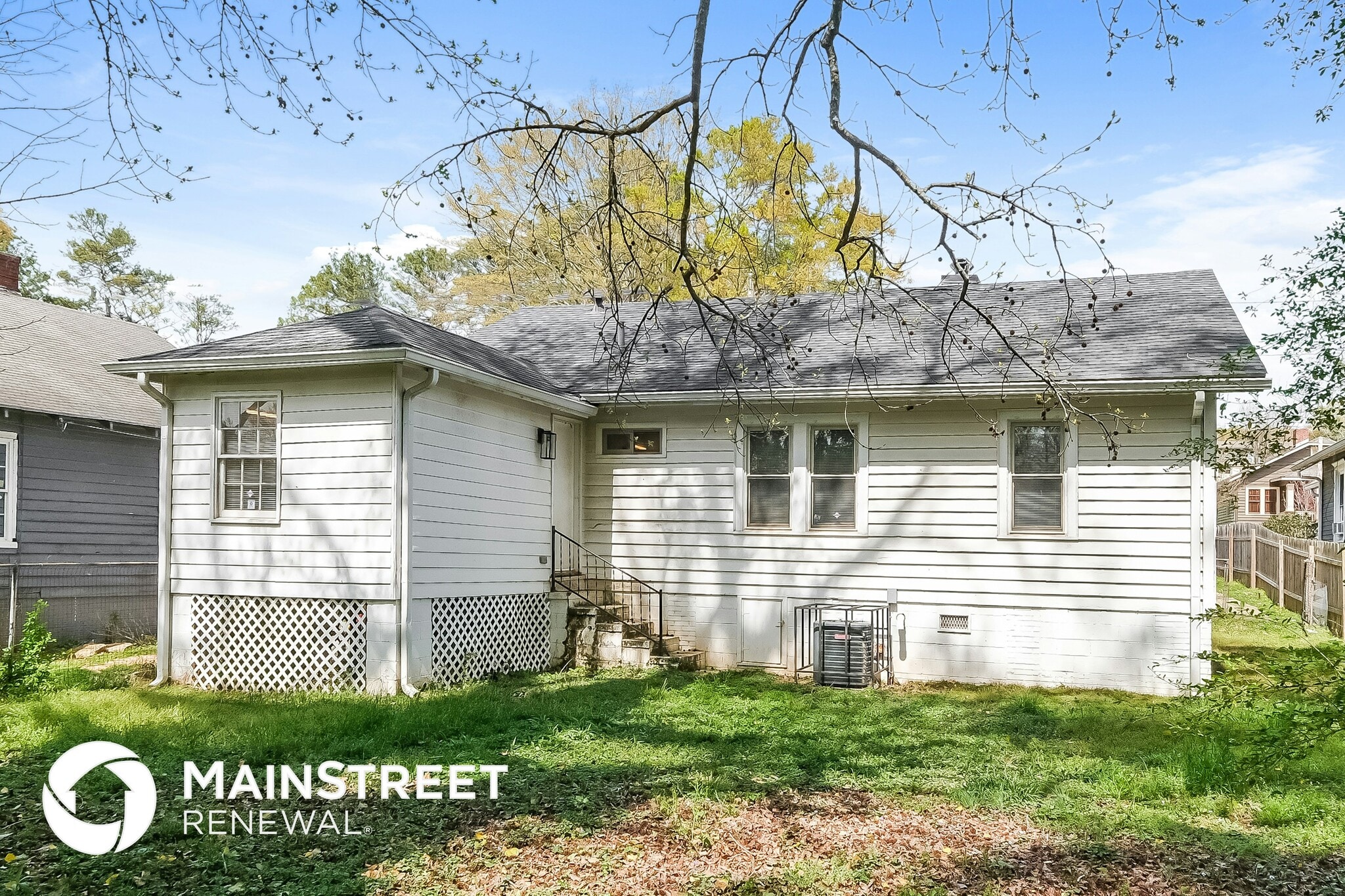 Building Photo - 1578 Linda Way SW