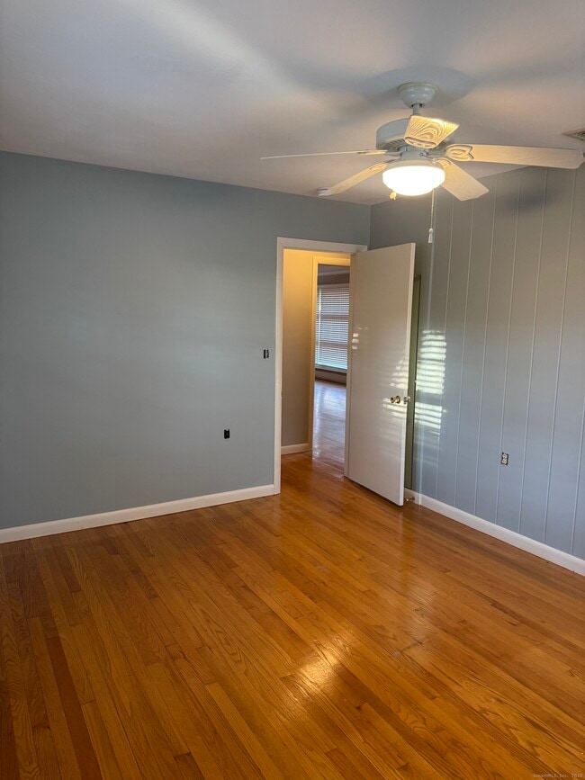 Building Photo - 25 Fenwood Rd