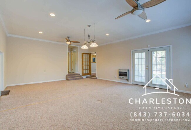 Building Photo - 756 Seaman Ln