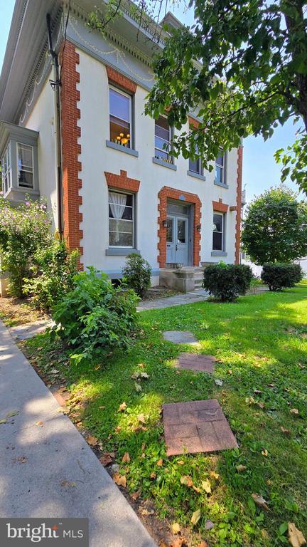Building Photo - 1500 Mineral Spring Rd