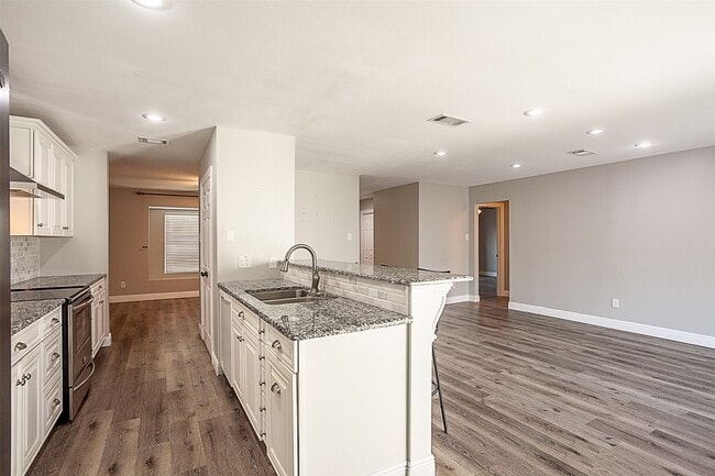 Building Photo - 1171 Park Meadow Dr