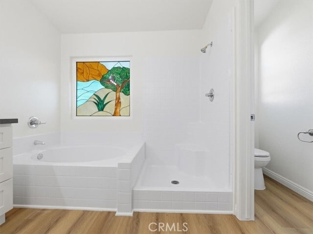 Building Photo - 2775 S Buena Vista Ave