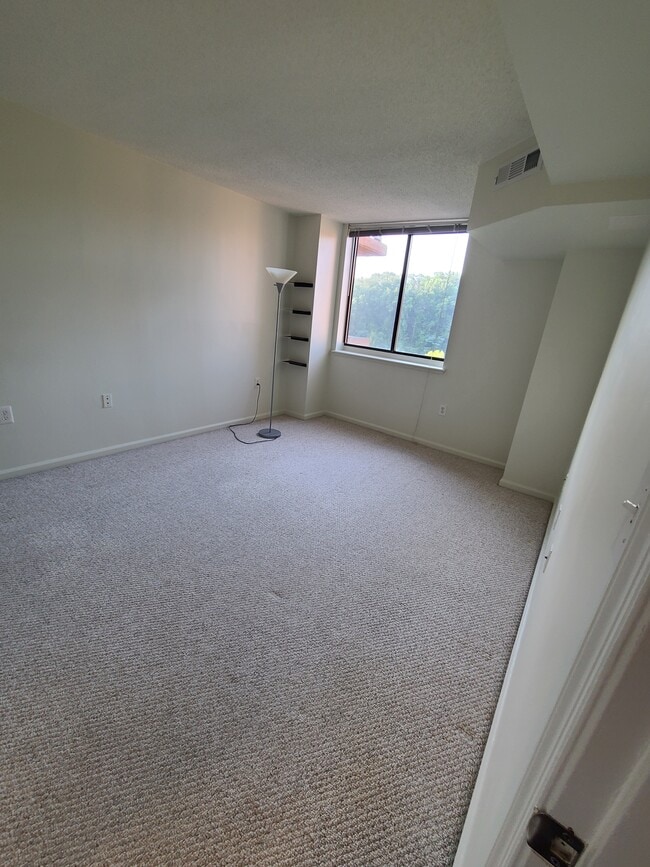 Building Photo - 2230 George C Marshall Dr