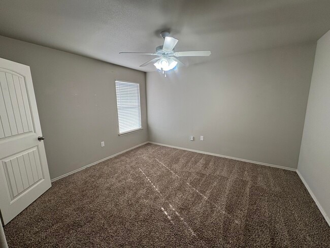 Building Photo - 2623 113th St