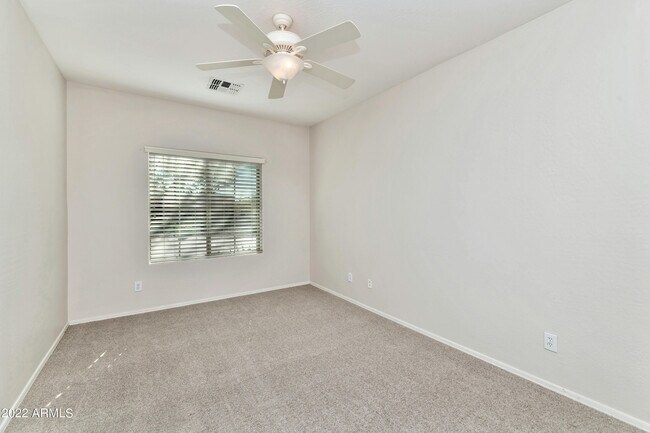 Building Photo - 40834 N Noble Hawk Way