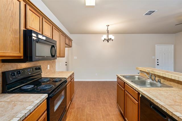 Building Photo - 380 Armstrong Ln