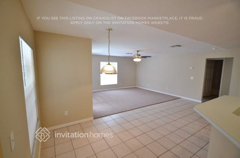 Building Photo - 117 Quiet Oak Ct