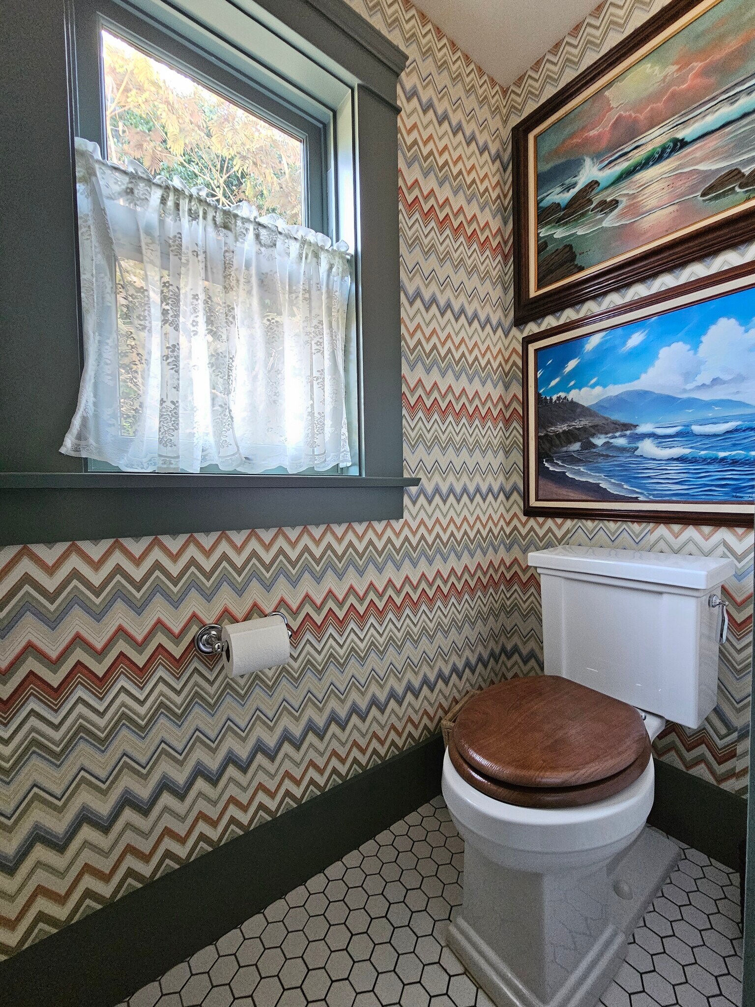 Building Photo - 139 N Ivy Ave