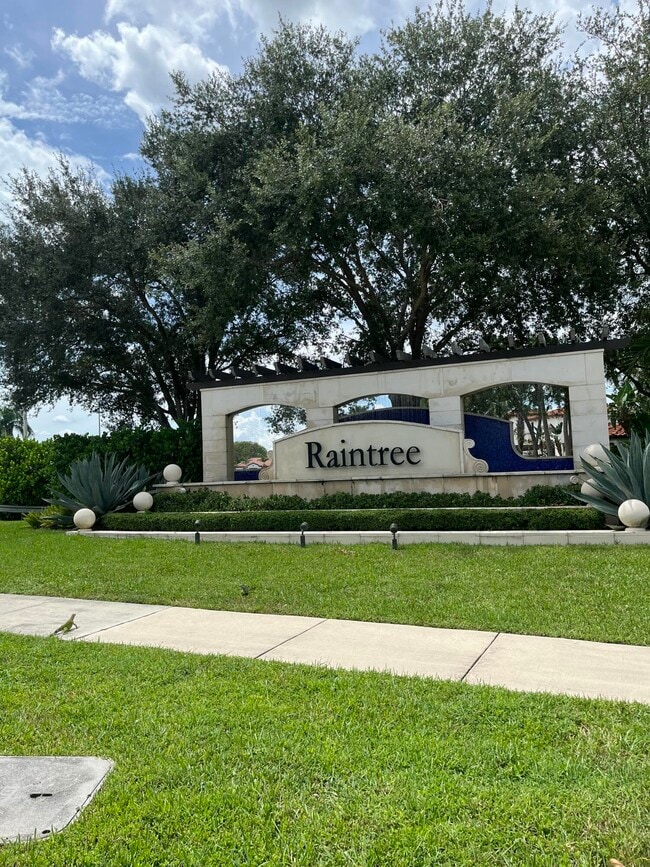 Building Photo - 1393 SW 115th Ave