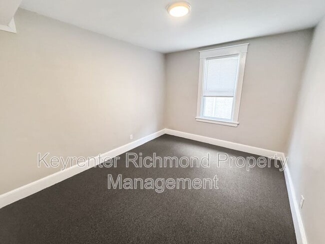 Building Photo - 3425 Carolina Ave