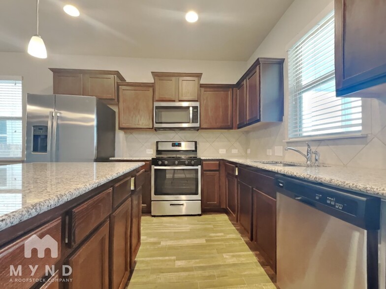 Building Photo - 136 Shearwater Ln