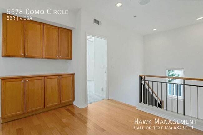 Building Photo - 5678 Como Cir