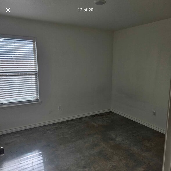 Building Photo - 4404 Water St