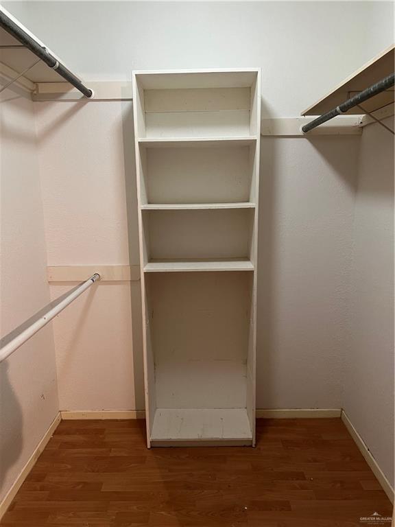 Building Photo - 20 Redbud Ave