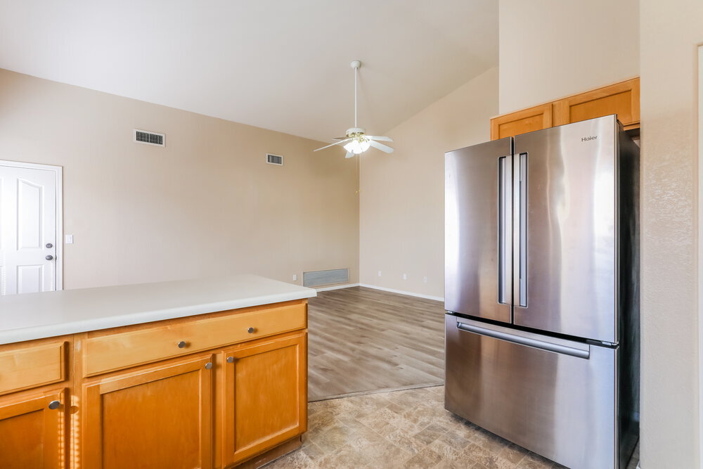 Building Photo - 9646 E Paseo San Ardo