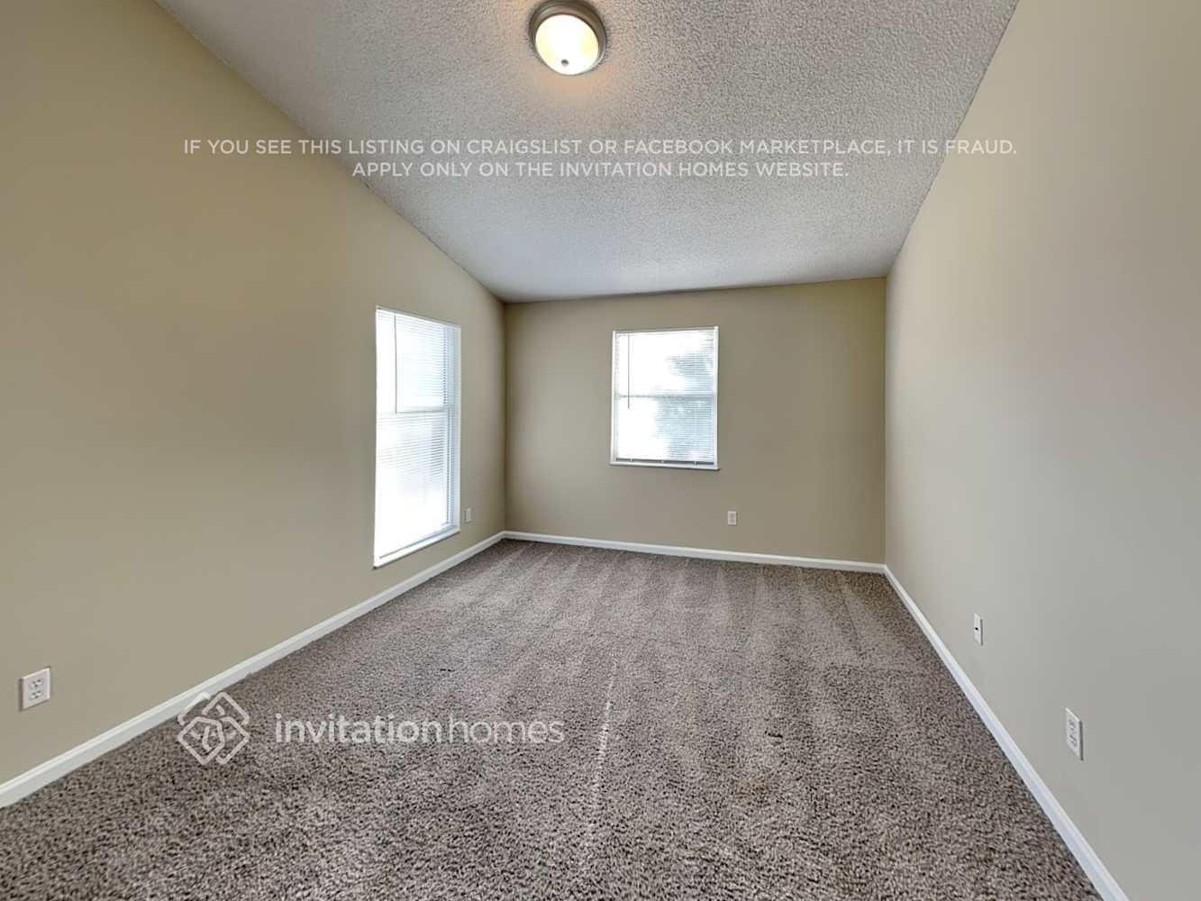 Building Photo - 7501 Batavia Ln