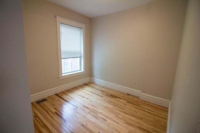 Building Photo - 2733 Accomac St