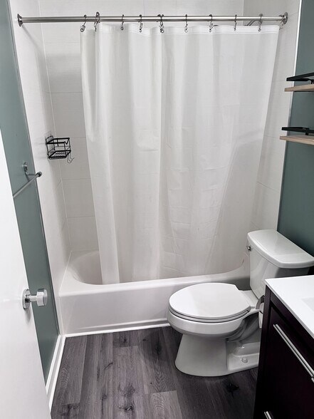 Building Photo - 3606 Rock Creek Church Rd NW