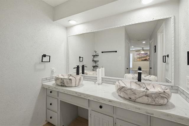 Building Photo - 2127 Tampico Dr