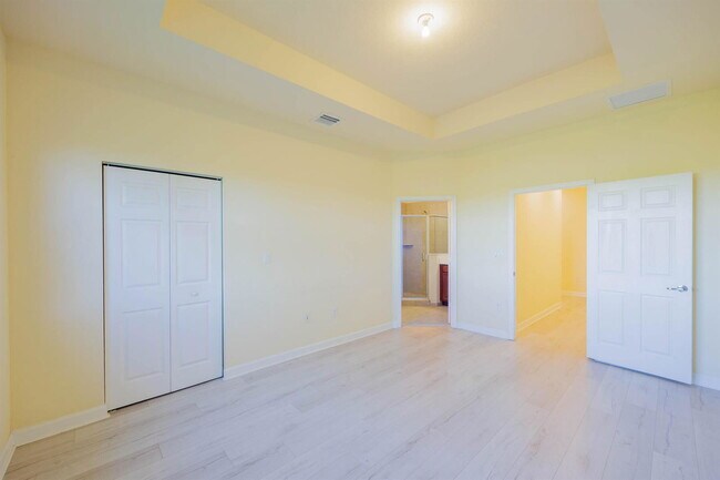 Building Photo - 5636 NW 58th Ln