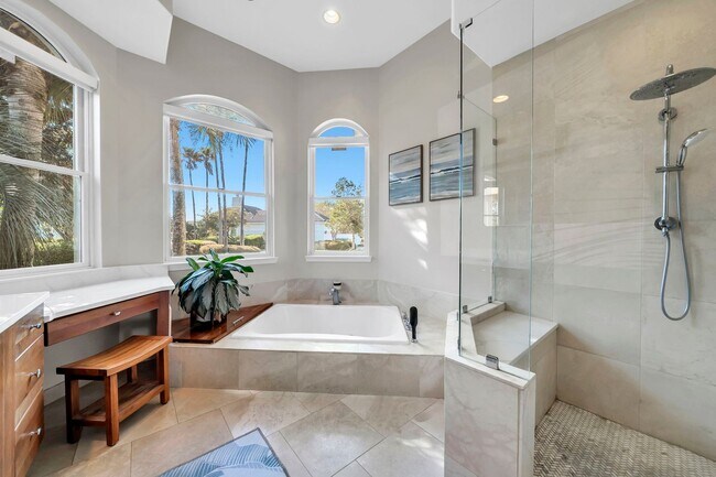Building Photo - 1393 Sunset Beach Dr