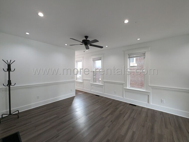 Building Photo - Remodeled 3 bdr 2.5 ba house near Children...