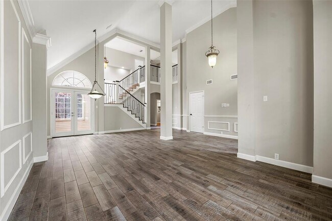 Building Photo - 1123 Misty Lake Dr