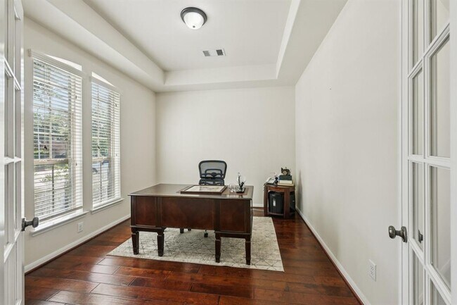 Building Photo - 28623 Hunters Shore Dr